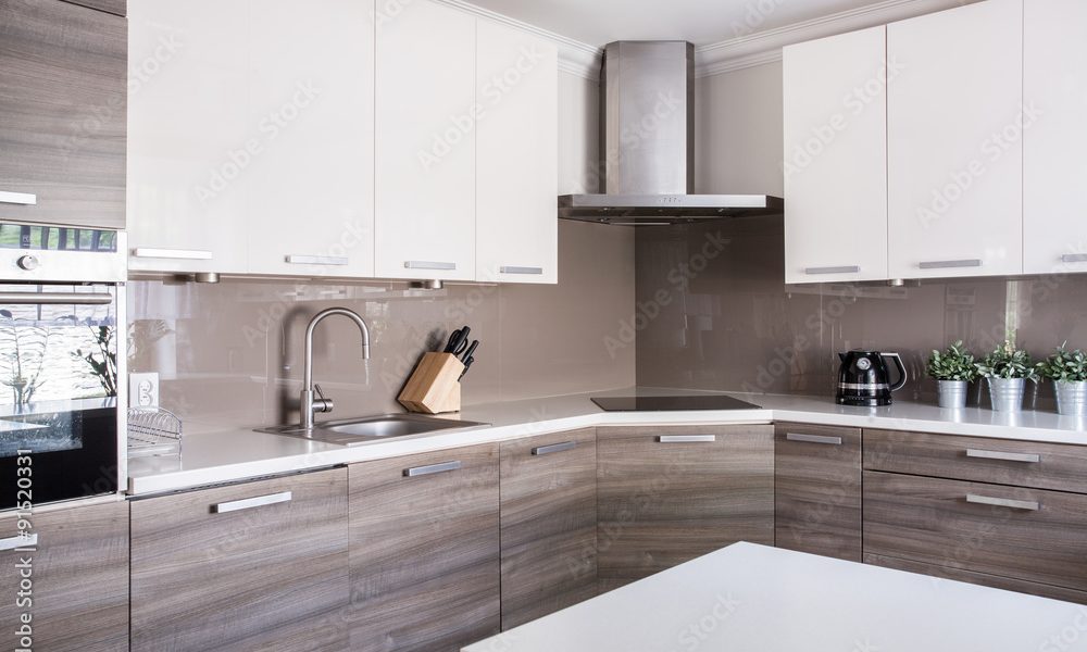 1000_F_91520331_PnrSJ4XQROTlvRWAa27zjIR8PFFMVyuk